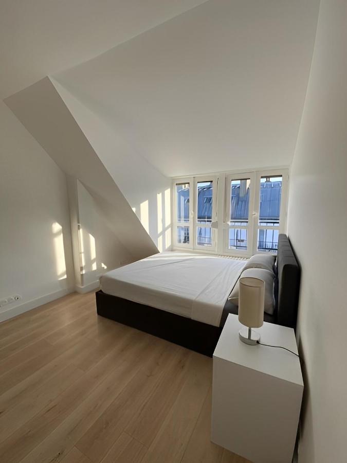 Upscale 80M2 2 Bedroom Apartment Near Champs Elysees 巴黎 外观 照片